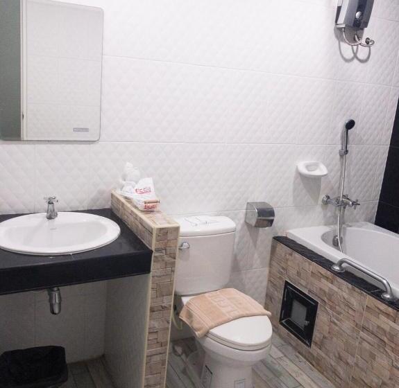 스위트, The Icon Service Apartment