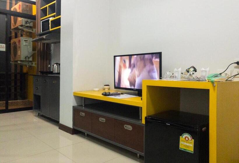 جناح, The Icon Service Apartment