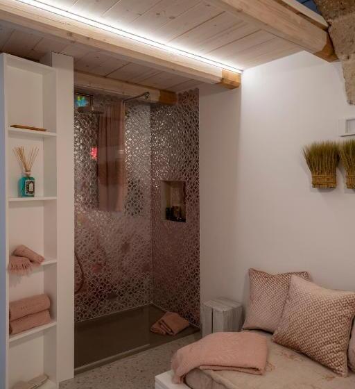 Suite with Pool, Dimora Valmar Luxury Charm