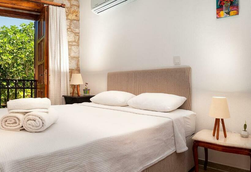 اتاق اکونومی, Flores Hotel Alaçatı