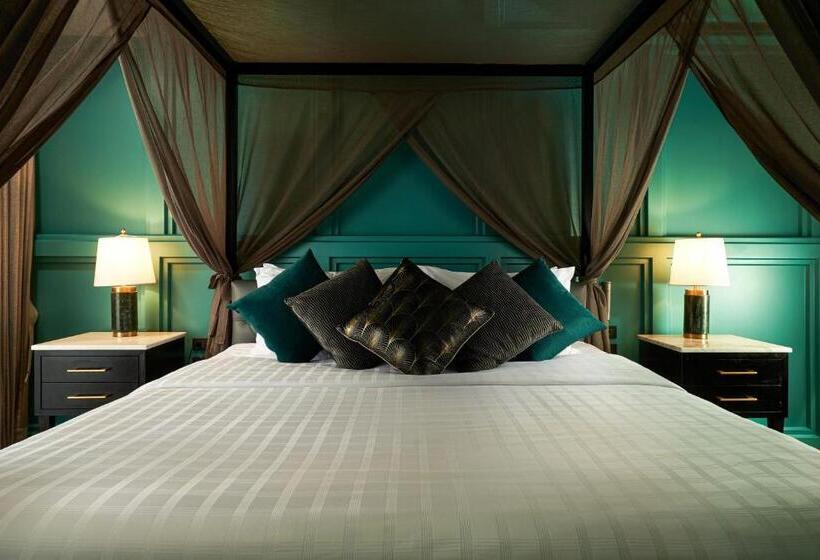 Люкс Повышенной Комфортности, The Moment Chiangmai