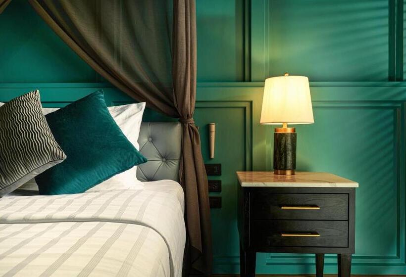 Люкс Повышенной Комфортности, The Moment Chiangmai