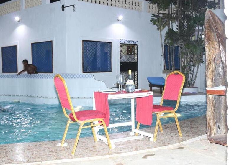 اتاق استاندارد سه نفره, Room In Guest Room A Wonderful Beach Property In Diani Beach Kenya