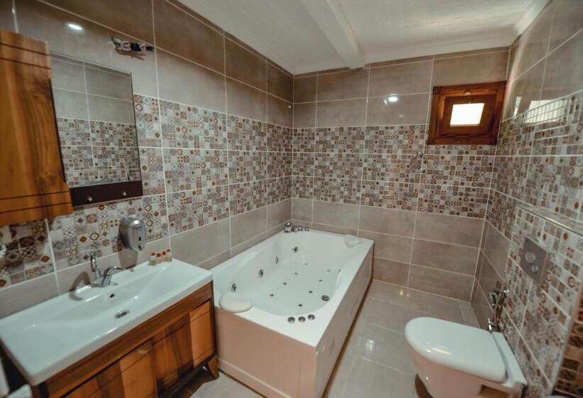 家庭间, Aygün Suites Hotel&bungalow Uzungöl