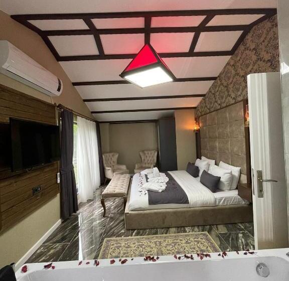 ویلای لوکس 1 خوابه, Aygün Suites Hotel&bungalow Uzungöl
