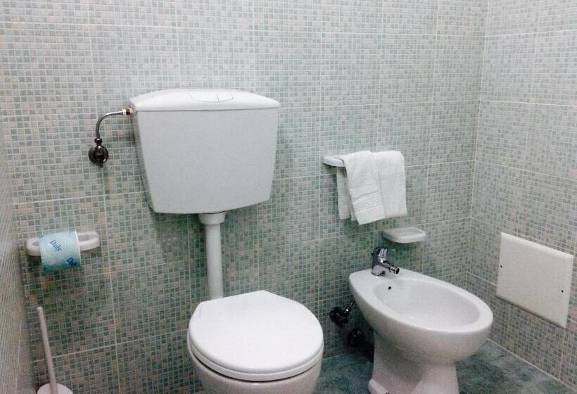 غرفة قياسية, B&b Linda