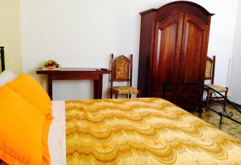 Номер Стандарт, B&b Linda