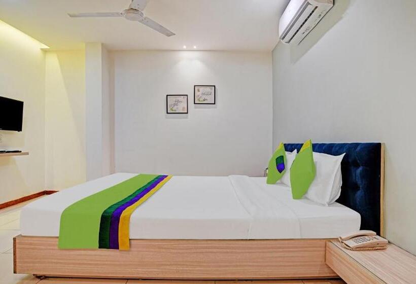 デラックスルーム, Treebo Trend Omkar