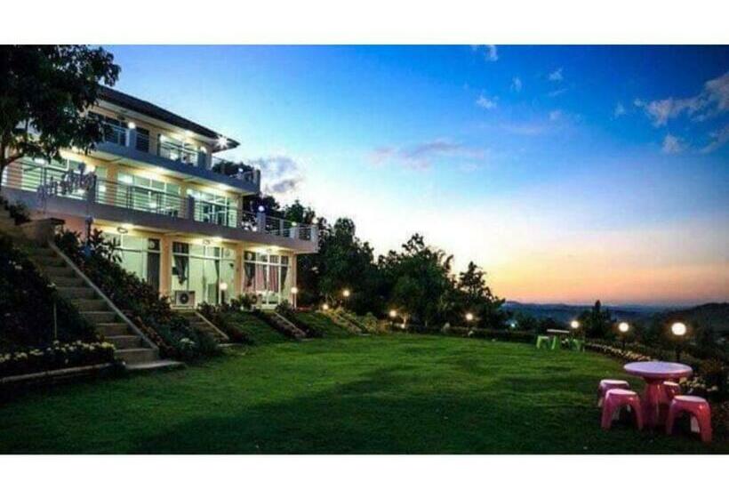 اتاق خانوادگی با چشمانداز کوه, Phuyafahsai The Resort Khao Kho