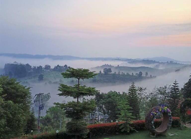 اتاق خانوادگی با چشمانداز کوه, Phuyafahsai The Resort Khao Kho