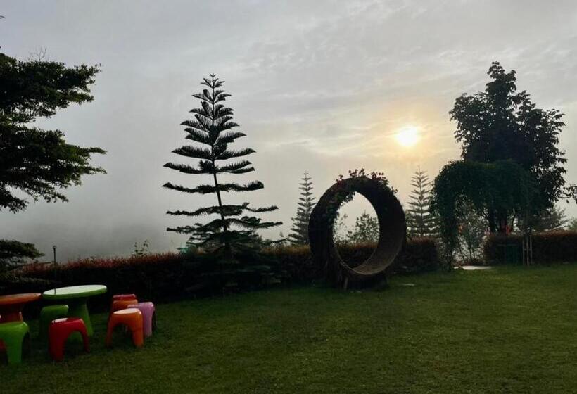 اتاق خانوادگی با چشمانداز کوه, Phuyafahsai The Resort Khao Kho