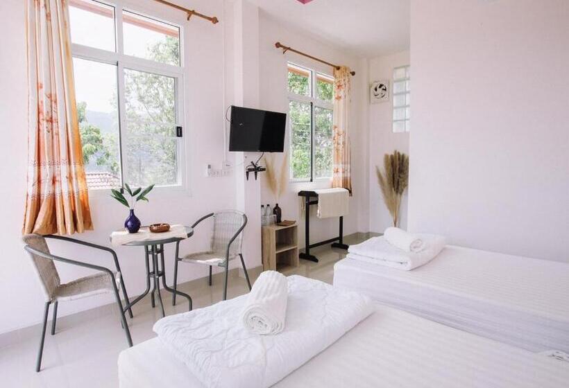 اتاق لوکس, Phuyafahsai The Resort Khao Kho