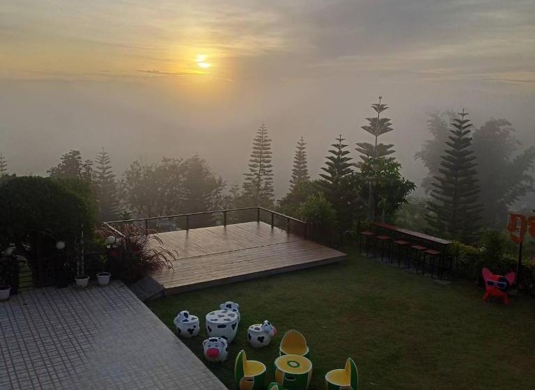 سوئیت جونیور با چشمانداز کوهستان, Phuyafahsai The Resort Khao Kho