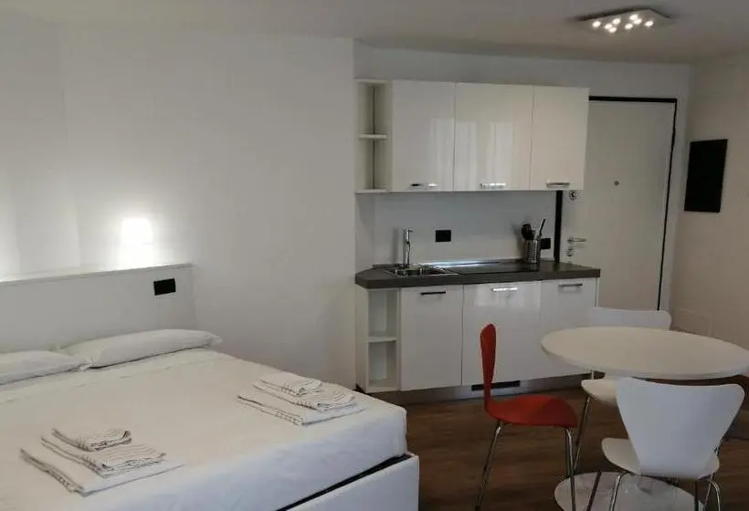استودیوی استاندارد, Bb Hotels Aparthotel Isola