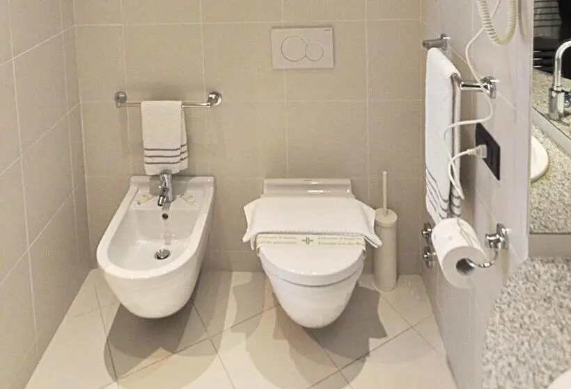 استودیوی استاندارد, Bb Hotels Aparthotel Isola
