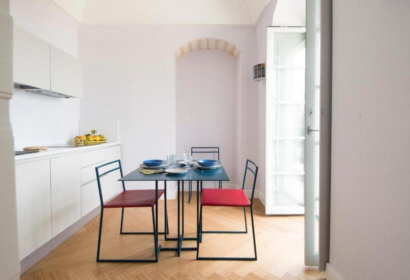 חדר דלוקס עם מרפסת נוף לים, Dimora Cummà Marì