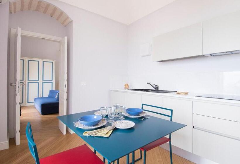 חדר דלוקס עם מרפסת נוף לים, Dimora Cummà Marì