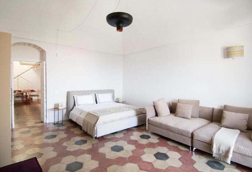 סוויטה נוף לים, Dimora Cummà Marì