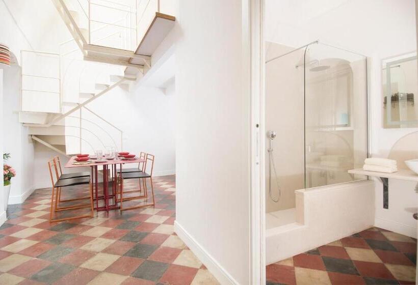 סוויטה נוף לים, Dimora Cummà Marì