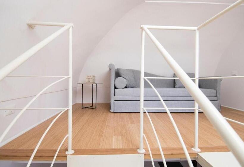 סוויטה נוף לים, Dimora Cummà Marì