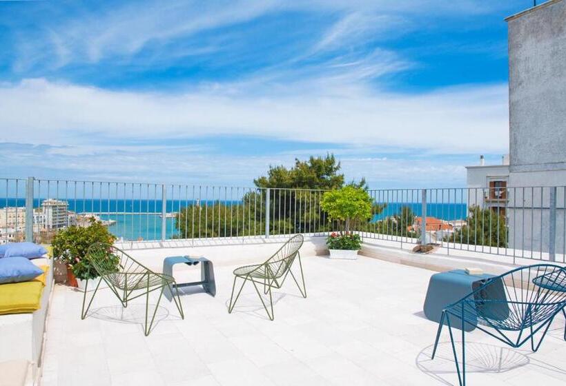 חדר דלוקס עם מרפסת נוף לים, Dimora Cummà Marì