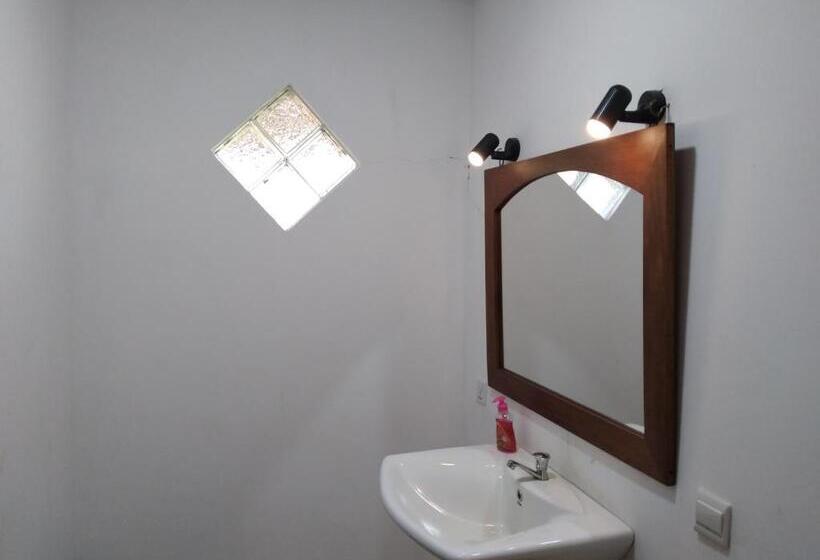 デラックストリプルルーム, Sigiriya Nature Resort