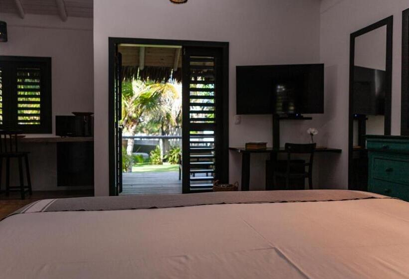 بنجلو ديلوكس, & Restaurante Vilaveratheresa