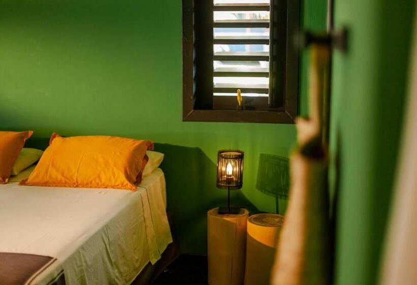 جناح سرير ملكى, & Restaurante Vilaveratheresa