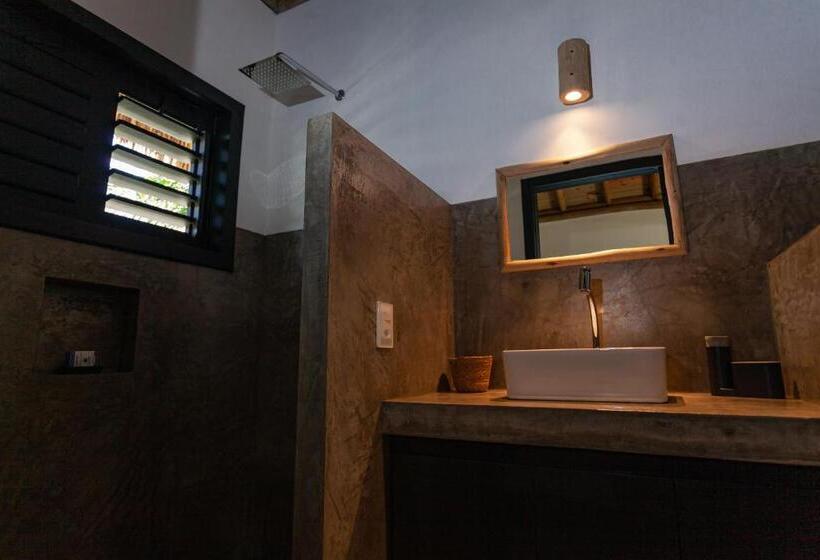 بنجلو سوبيريور, & Restaurante Vilaveratheresa