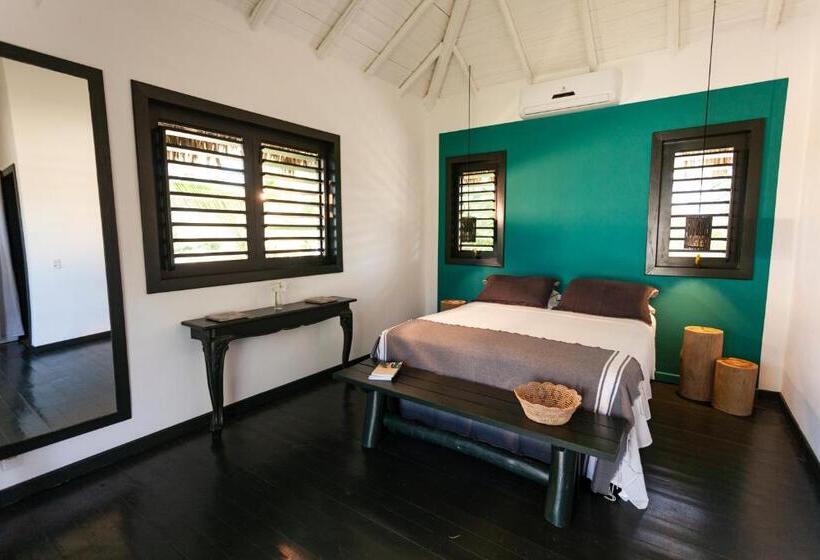 بنجلو قياسى مطلّ علي الحديقة, & Restaurante Vilaveratheresa