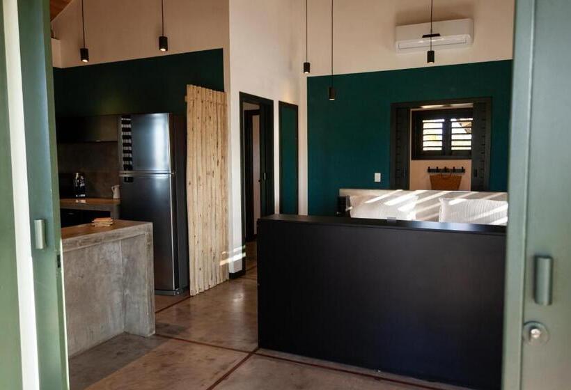 شاليه سوبيريور غرفة نوم واحدة, & Restaurante Vilaveratheresa