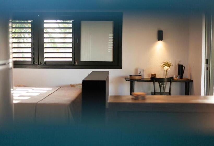 شاليه سوبيريور غرفة نوم واحدة, & Restaurante Vilaveratheresa