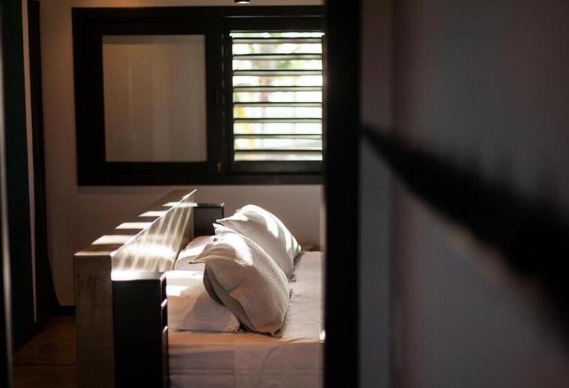 شاليه سوبيريور غرفة نوم واحدة, & Restaurante Vilaveratheresa