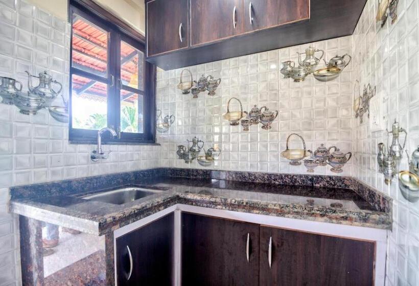 スタンダードスタジオ, Swaaraj Stay At Goa