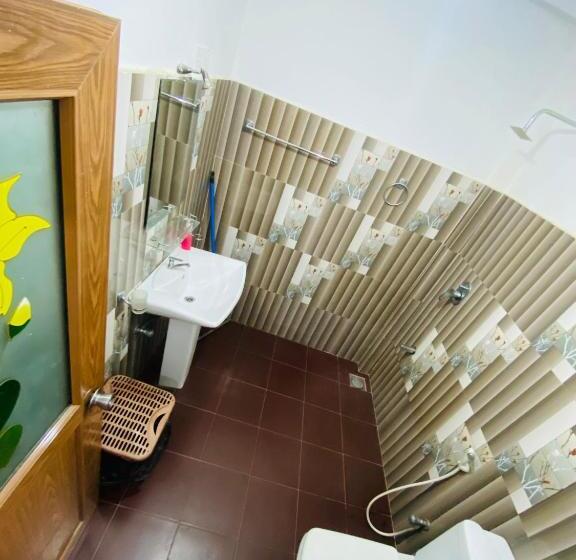 Standardrum, Mount Breeze Ella