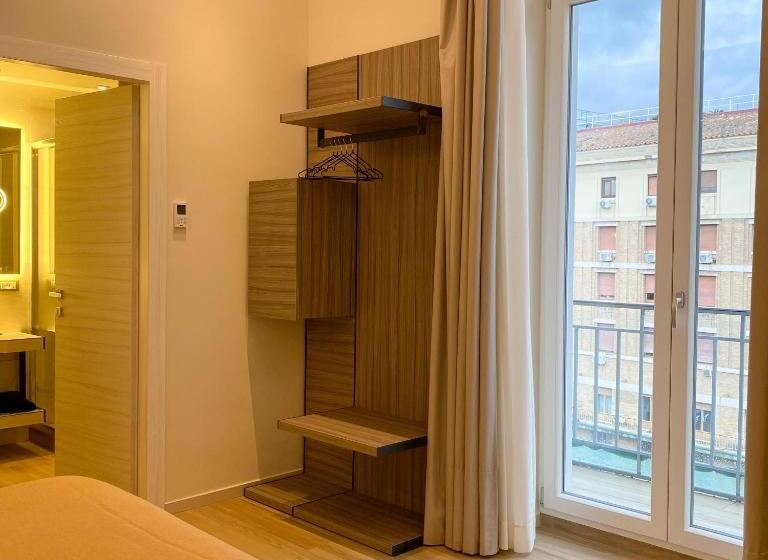 اتاق استاندارد با تخت بزرگ, Municipio Luxury Suite