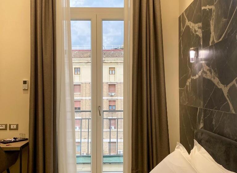 اتاق استاندارد با بالکن, Municipio Luxury Suite