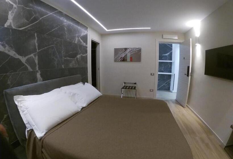 اتاق استاندارد با بالکن, Municipio Luxury Suite