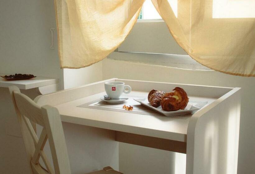 חדר סטנדרט לארבעה, Pietre E Sassi