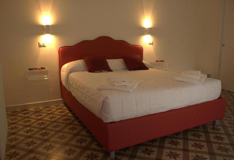 חדר סטנדרט לשלושה, Pietre E Sassi