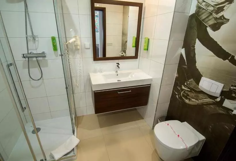 スイート, Aparthotel Flinski Sport & Spa