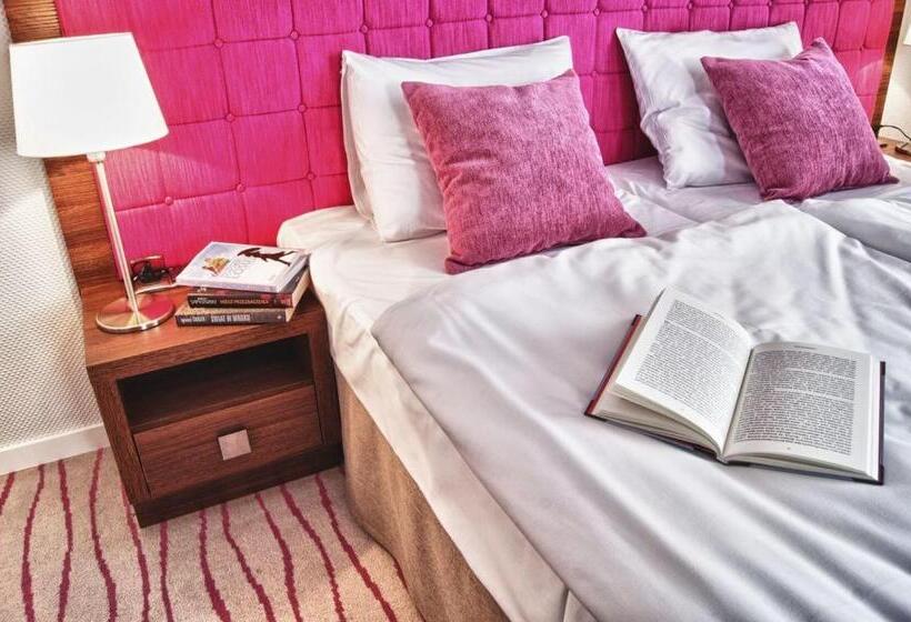 سوییت دوبلکس, Aparthotel Flinski Sport & Spa