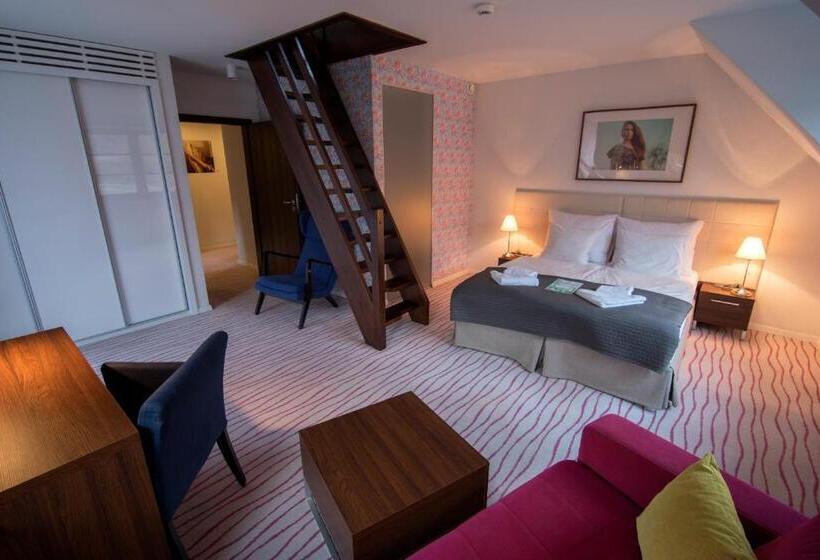 آپارتمان لوکس 1 خوابه, Aparthotel Flinski Sport & Spa