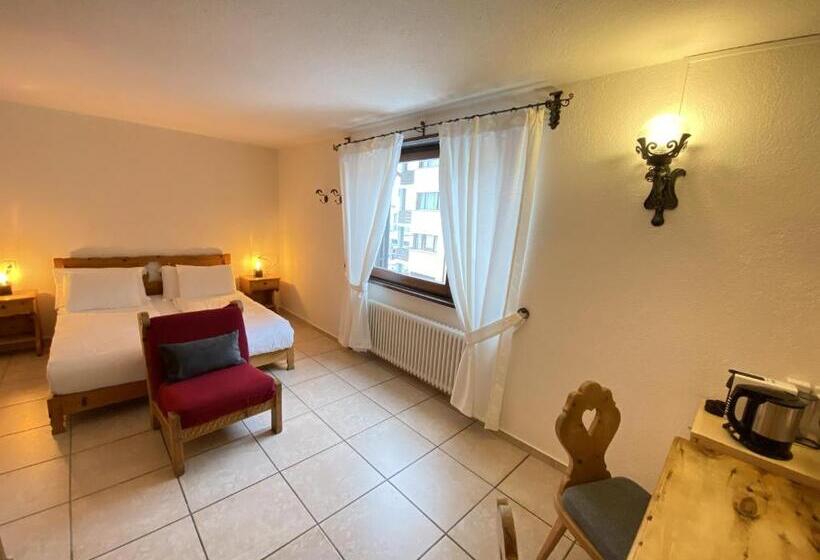 חדר סטנדרט, Chesa Silva Silvaplana