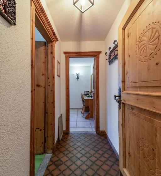 חדר סטנדרט, Chesa Silva Silvaplana