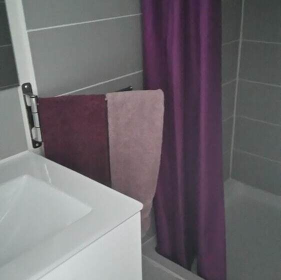 Семейный Номер, Au Charme Du Levat