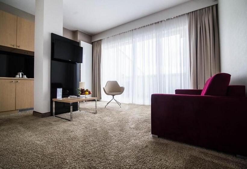 Семейное Студио, Bażantowo Sport