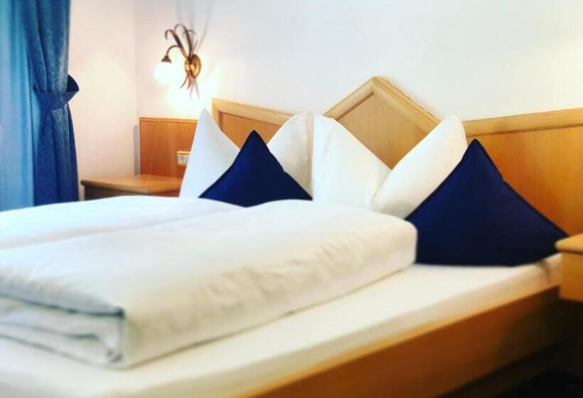 Трехместный Номер Классика, Bergkristall