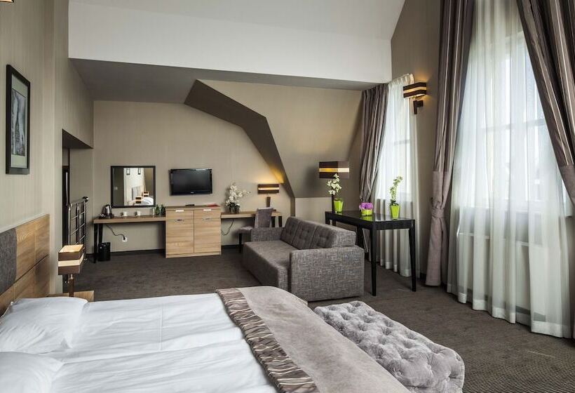 سوییت جونیور, Focus Hotel Premium Elbląg