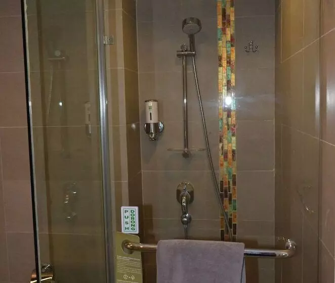 スーペリアールーム, Ibis Styles Jakarta Airport